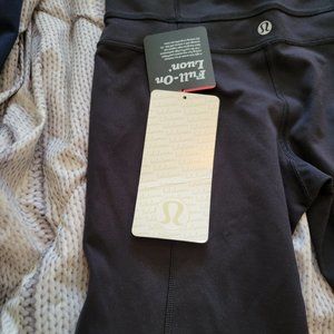 Lululemon black pants